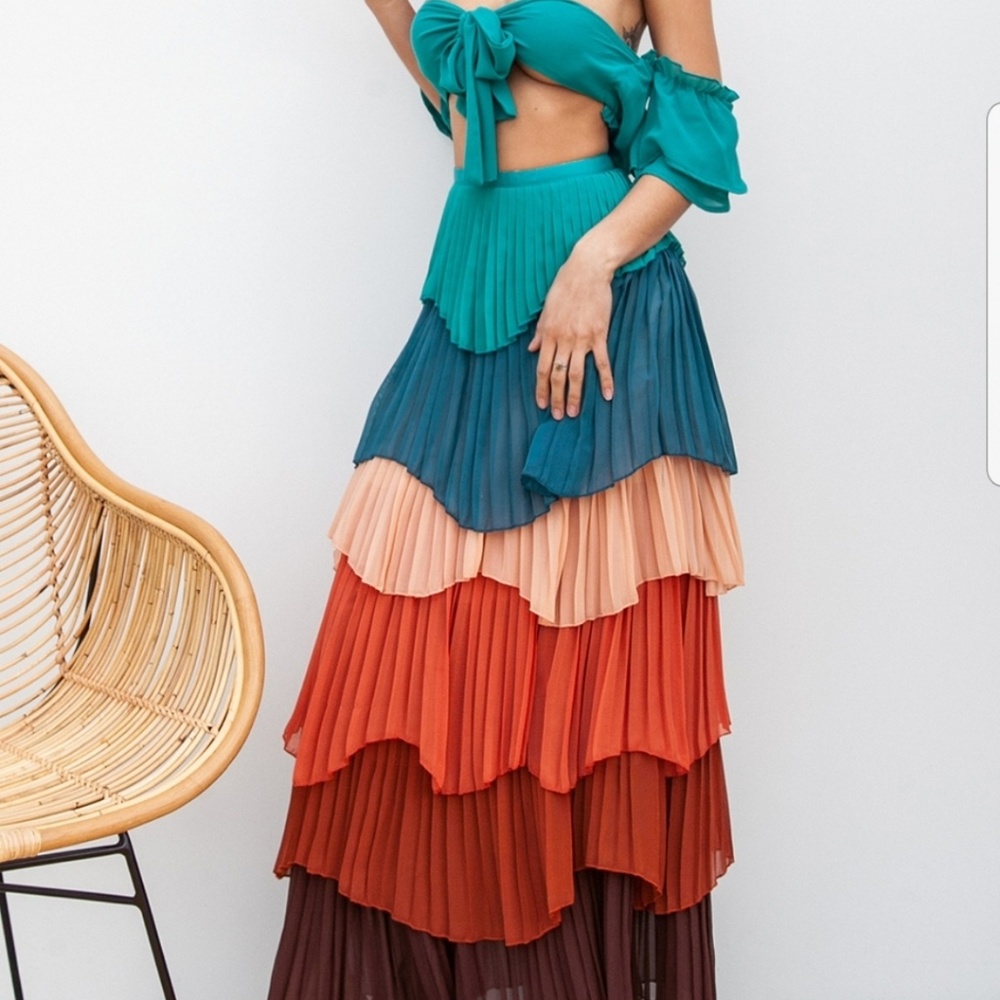 Fall Layered Skirt Medium - Picture 5 of 6